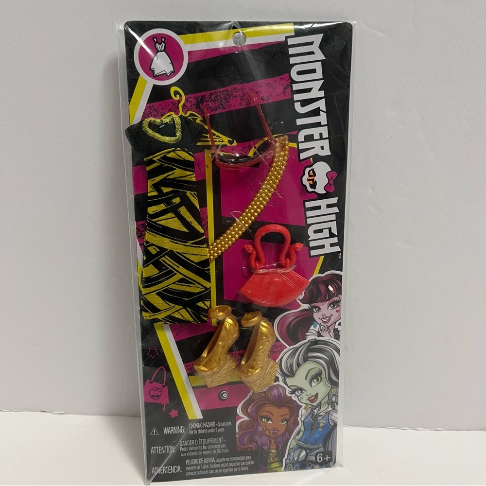 MONSTER HIGH Doll Cleo De Nile Fashion Pack COMPLETE 2015 doll clothes toy